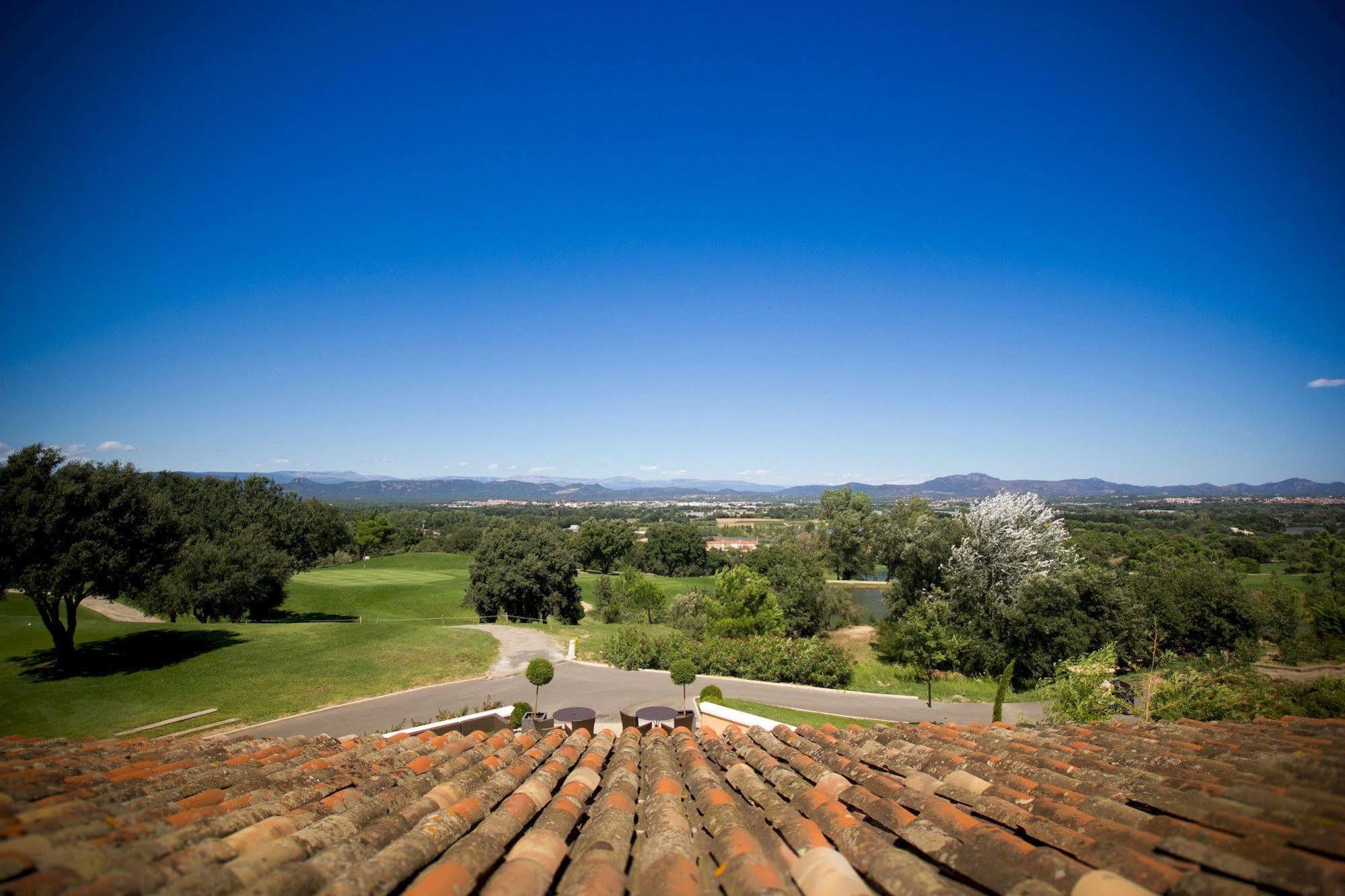 Le Daya Hotel et Spa Roquebrune-sur-Argens Buitenkant foto